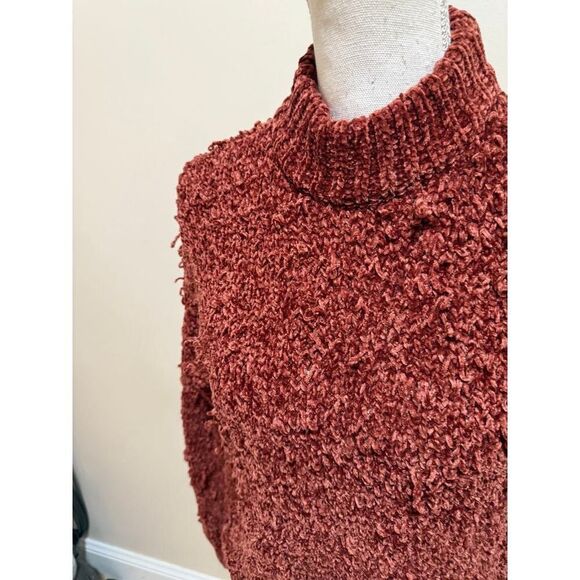 Urban Outfitters Knit Cropped Sweater Size S - Picture 2 of 7
